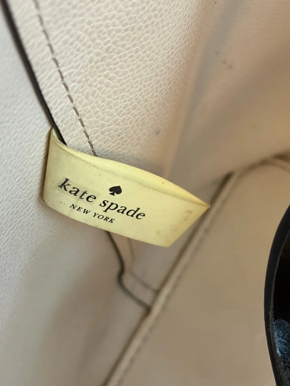 KATE SPADE Lily Avenue Patent Leather Small‎ Carrigan Tote Purse Bag Black